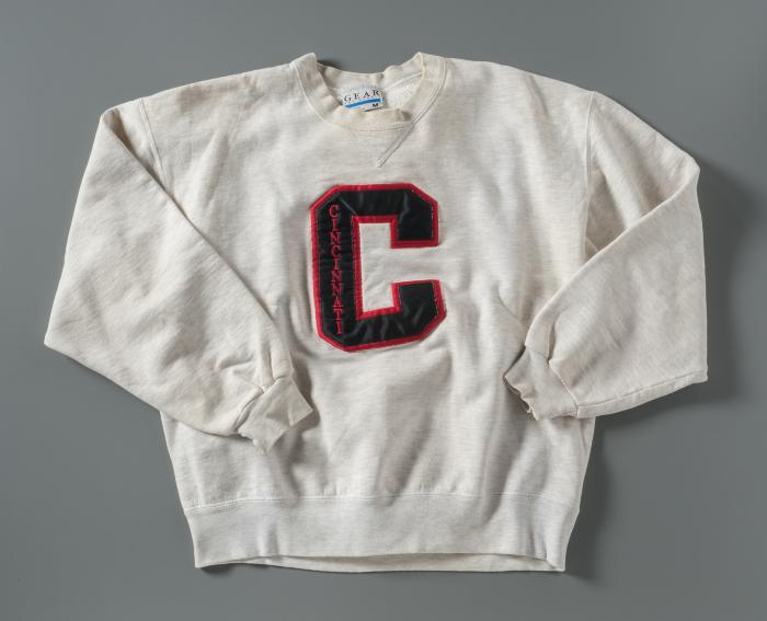Sweatshirt